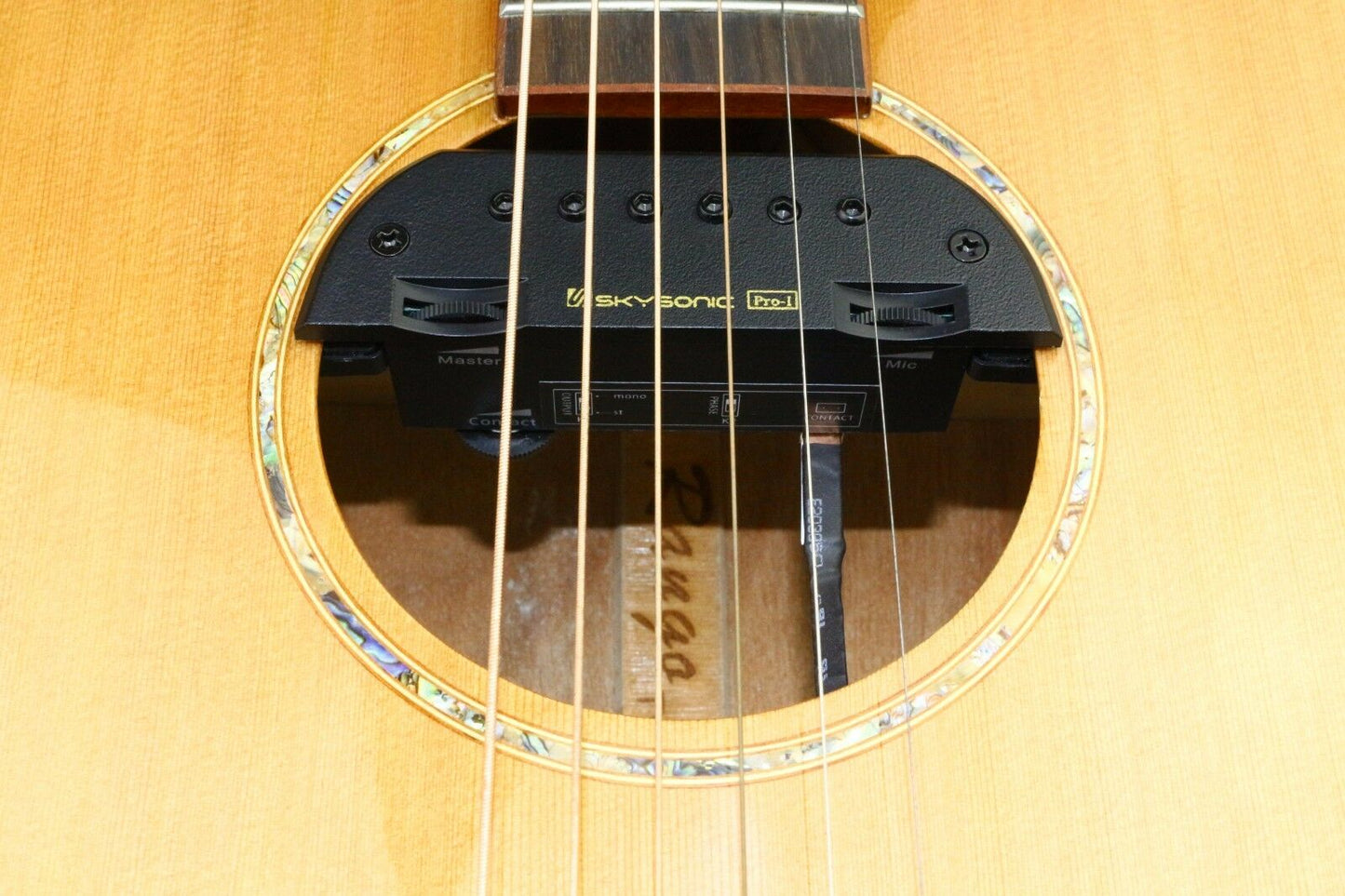 Skysonic Acoustic Guitar Soundhole Pickup PRO-1